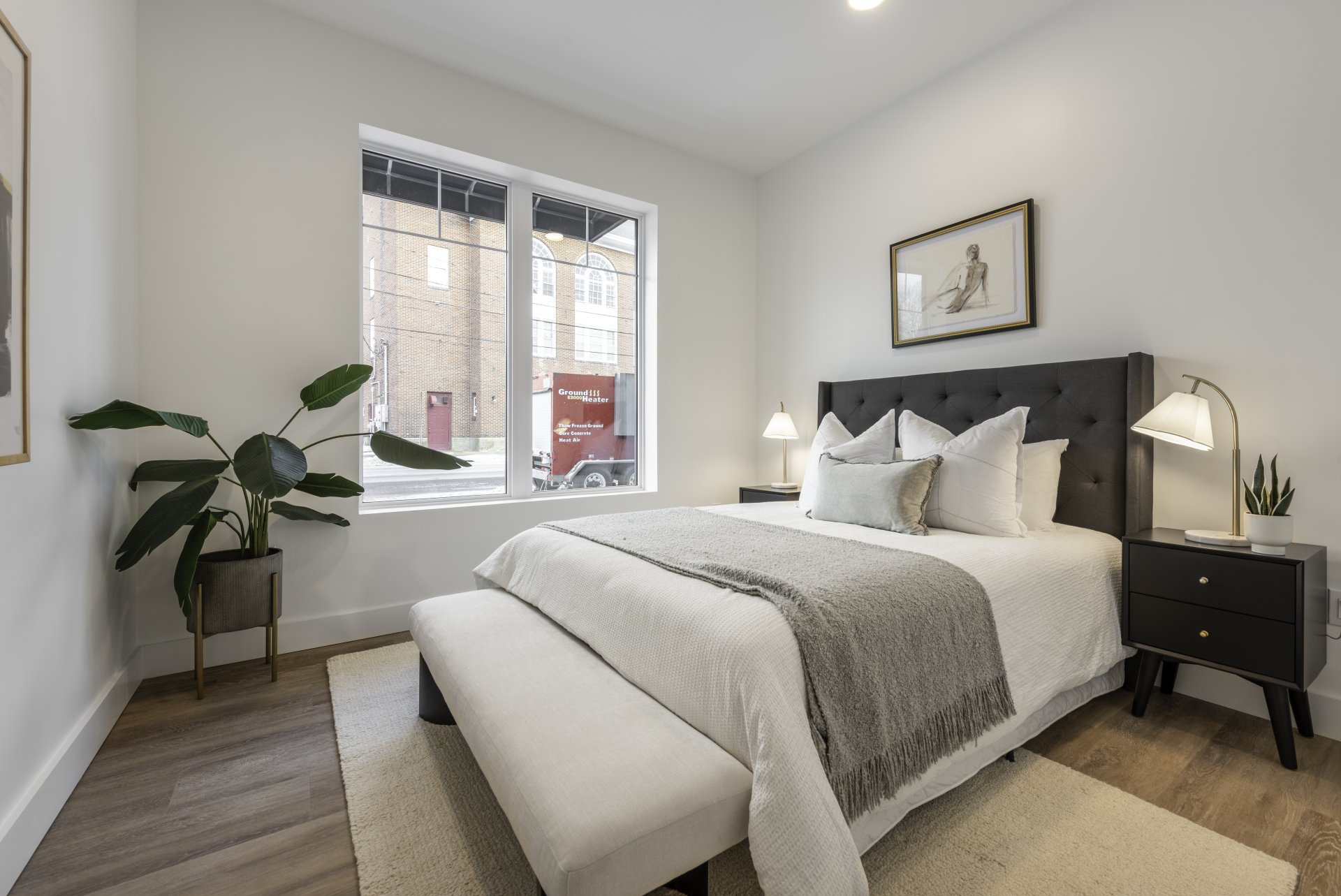 12 128 Maple St 1 Bedroom 7